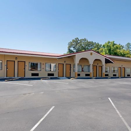 Econo Lodge Inn & Suites Fort Oglethorpe 외부 사진