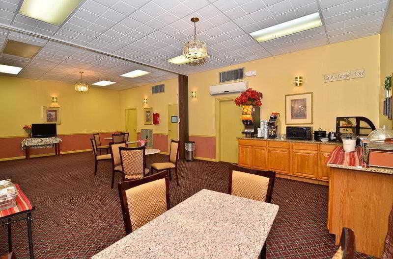 Econo Lodge Inn & Suites Fort Oglethorpe 외부 사진