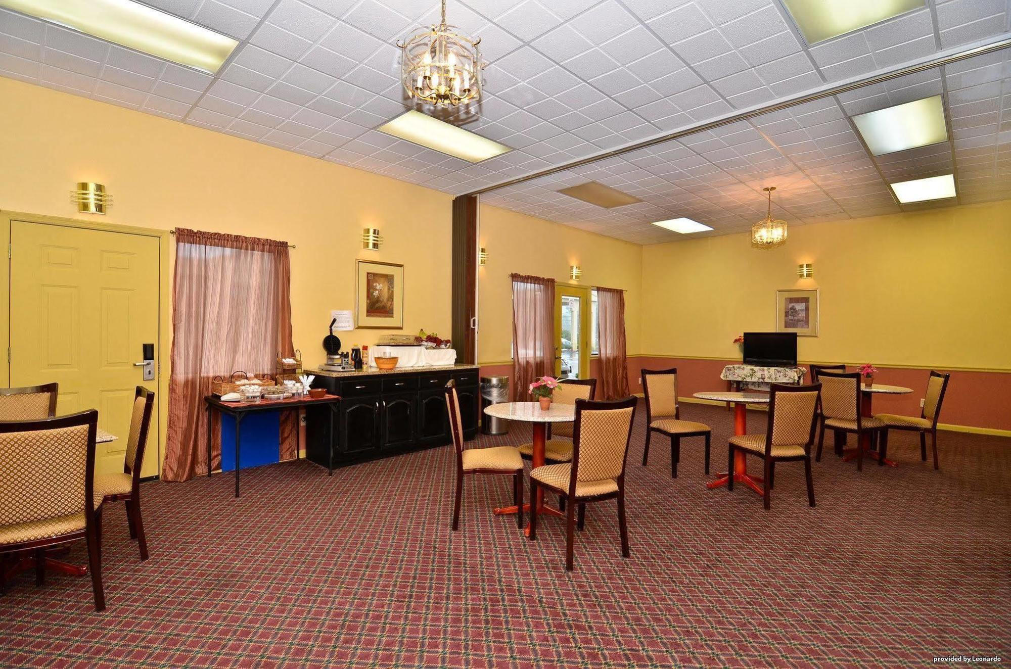 Econo Lodge Inn & Suites Fort Oglethorpe 외부 사진